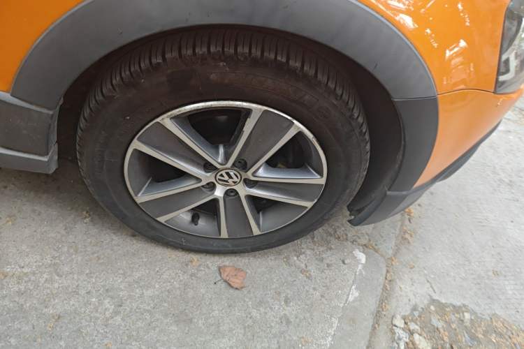 Used Volkswagen Polo 2012 1.6L Cross Polo Automatic Transmission