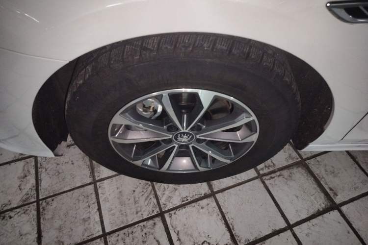 Used BYD Qin PLUS 2024 HONOR Edition DM-i 55KM Leading Model
