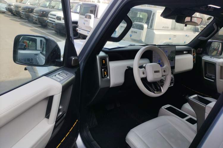 Used iCAR V23 2026 Model 550 Two-Wheel Drive Super Sports Edition Driver Seat