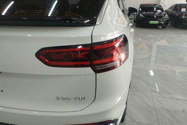 Used Volkswagen Tayron X 2020 330TSI Two-Wheel Drive Luxury Smart Connectivity Version