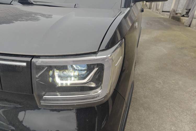 Used Wuling Hongguang MINIEV 2022 GAMEBOY 300km Enthusiast Model with Lithium Iron Phosphate