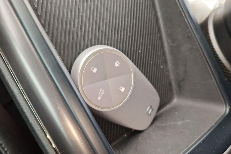 Used Nio ES6 2019 420 km Sport Version Vehicle Key