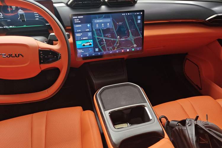 Used Dongfeng Aeolus L7 New Energy 2024 205 Plus
