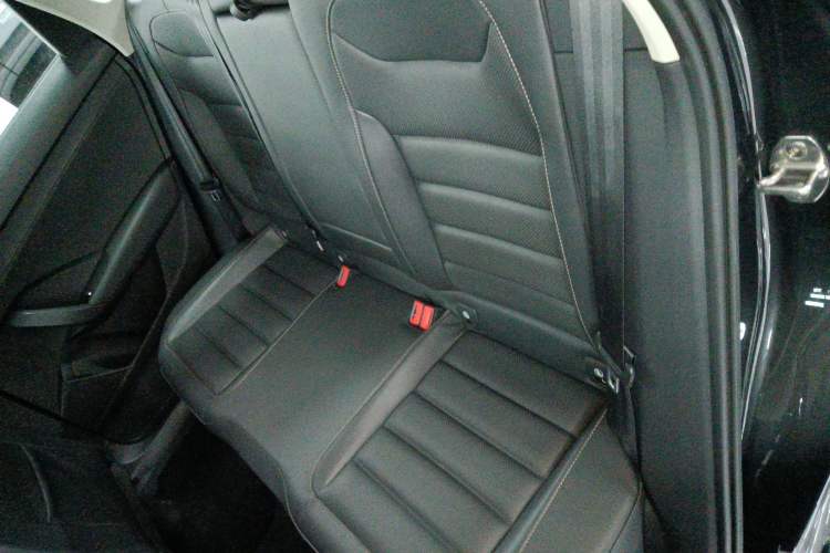 Used Volkswagen Tharu 2020 280TSI Two-Wheel Drive Luxury Plus Version China VI Standard
