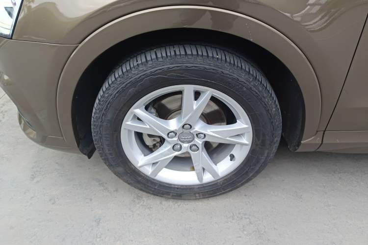 Used Audi Q3 2017 35 TFSI Fashion Model
