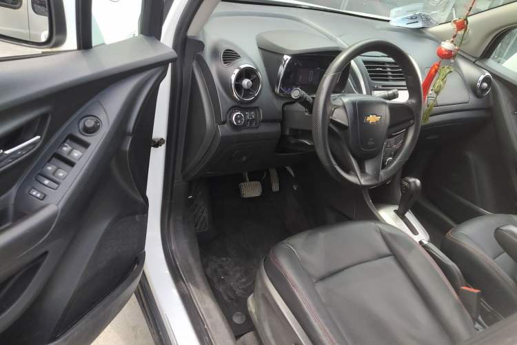 Used Chevrolet Trax 2014 1.4T Automatic Two-Wheel Drive Comfort Version Driver Seat