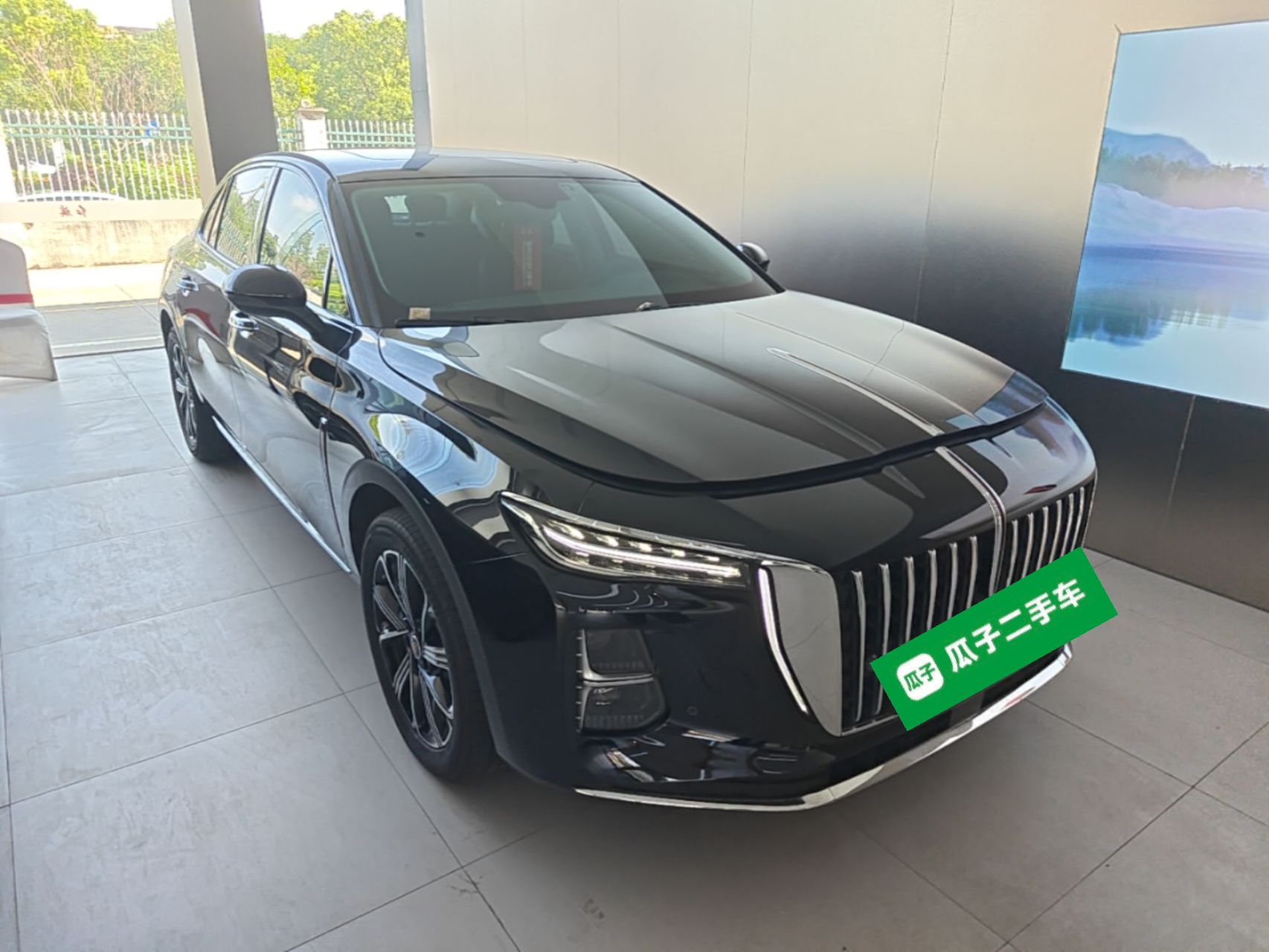 Hongqi H5 PHEV 2025 130 Super Hybrid Version — снимка 3