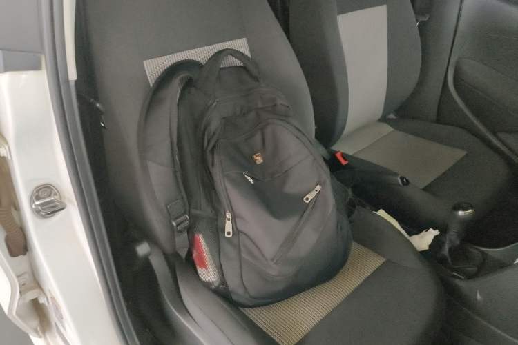 Used Volkswagen Polo 2016 1.4L Manual Fashion Model Right Front Seat