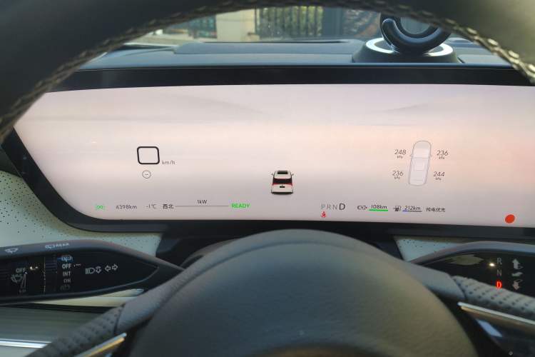 Used Buick GL8 New Energy 2024 Lu Zun Deluxe Edition 7-Seater Instrument Cluster