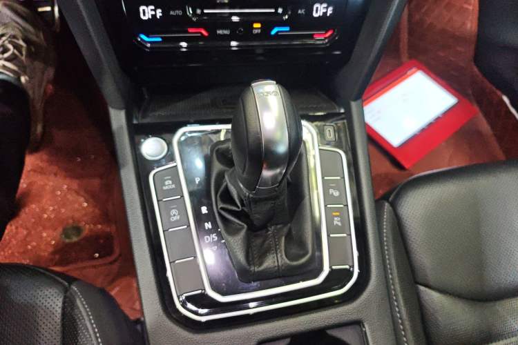 Used Volkswagen FAW-Volkswagen CC 2023 Hunting Vehicle 380TSI Hunter's Heart Edition
