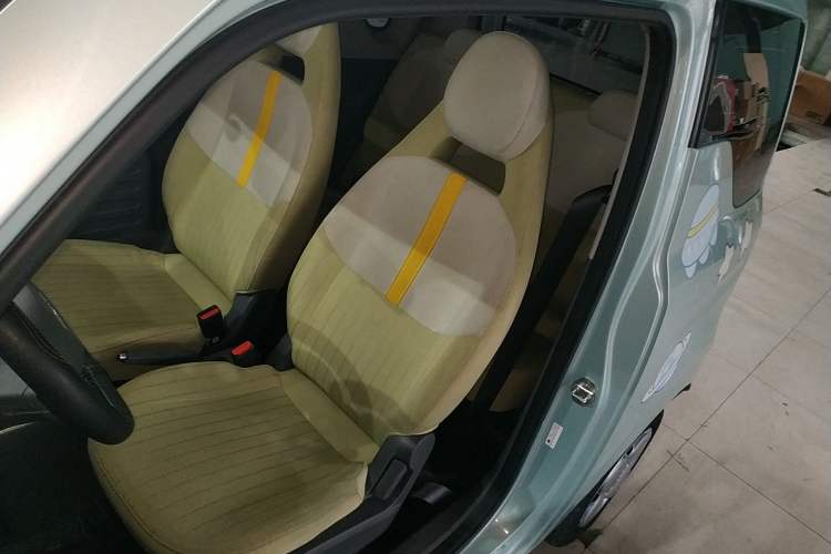 Used Geely Galaxy Panda 2024 Panda Mini 200km Endurance Bear
