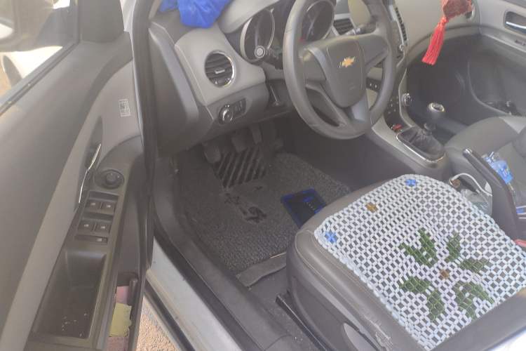 Used Chevrolet Cruze 2013 1.6L SL MT
