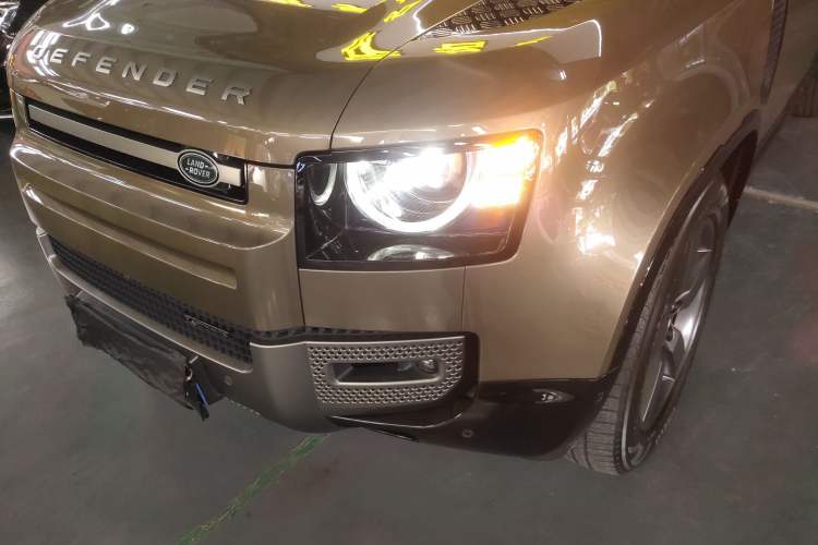 Used Land Rover Defender 2023 Facelift 110 3.0T P400 X-DYNAMIC HSE