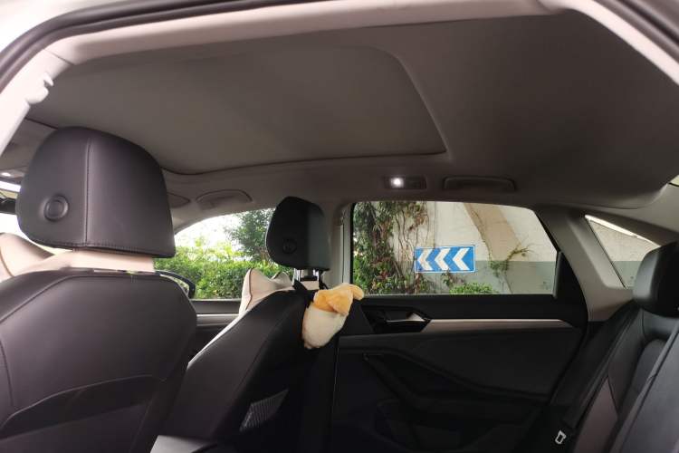 Used Volkswagen Sagitar 2021 280TSI DSG Excellence Edition Headliner