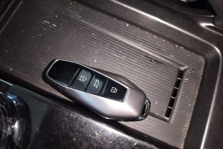 Used iCAR 03T 2024 501km Four-wheel Drive Long-Range Version