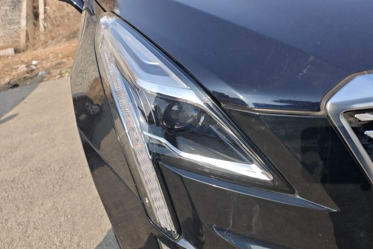 Used Cadillac XT5 2020 28T Luxury Version
