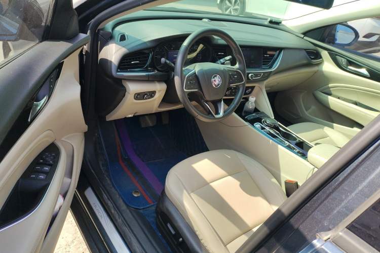 Used Buick Regal 2020 552T Elite Edition Driver Seat