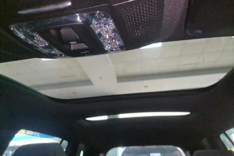 Used Mercedes-Benz GLB 2020 GLB 200 Dynamic Edition Headliner