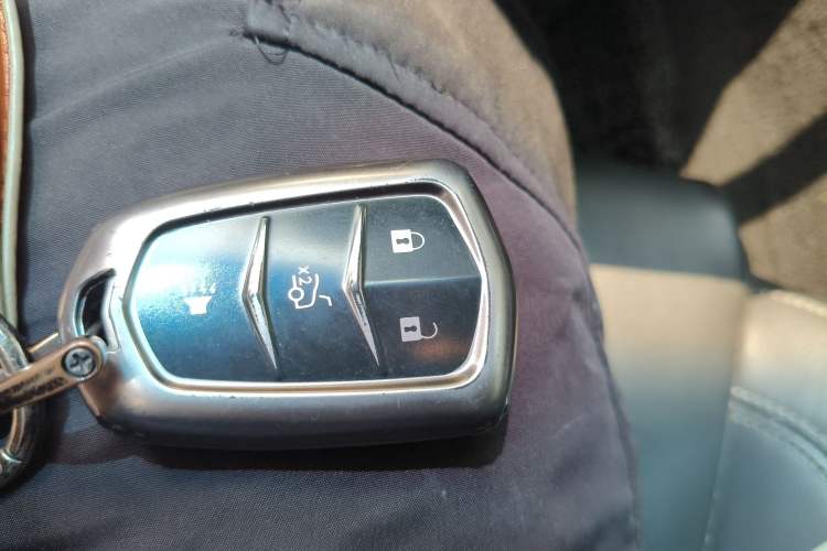 Used Cadillac ATS-L 2016 28T Fashion Edition Vehicle Key