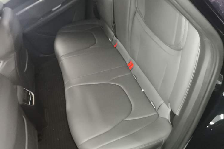 Used XPeng MONA M03 2024 620 with Ultra-Long Range Left Rear Seat