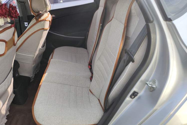 Used Hyundai Verna Ray 2014 1.4L Automatic GLX
