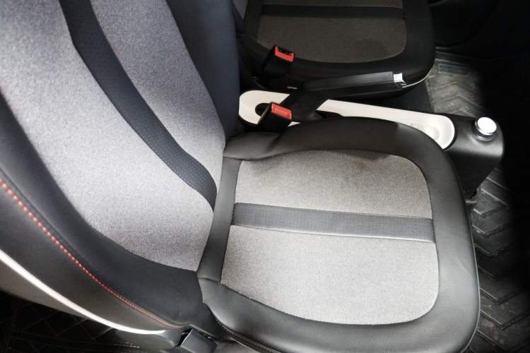 Used Wuling Hongguang MINIEV 2022 GAMEBOY 200km Gaming Edition with Lithium Iron Phosphate