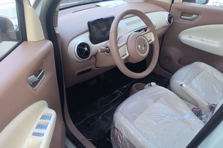 Used Wuling Hongguang MINIEV 2025 Four-Door Version Advanced Edition
