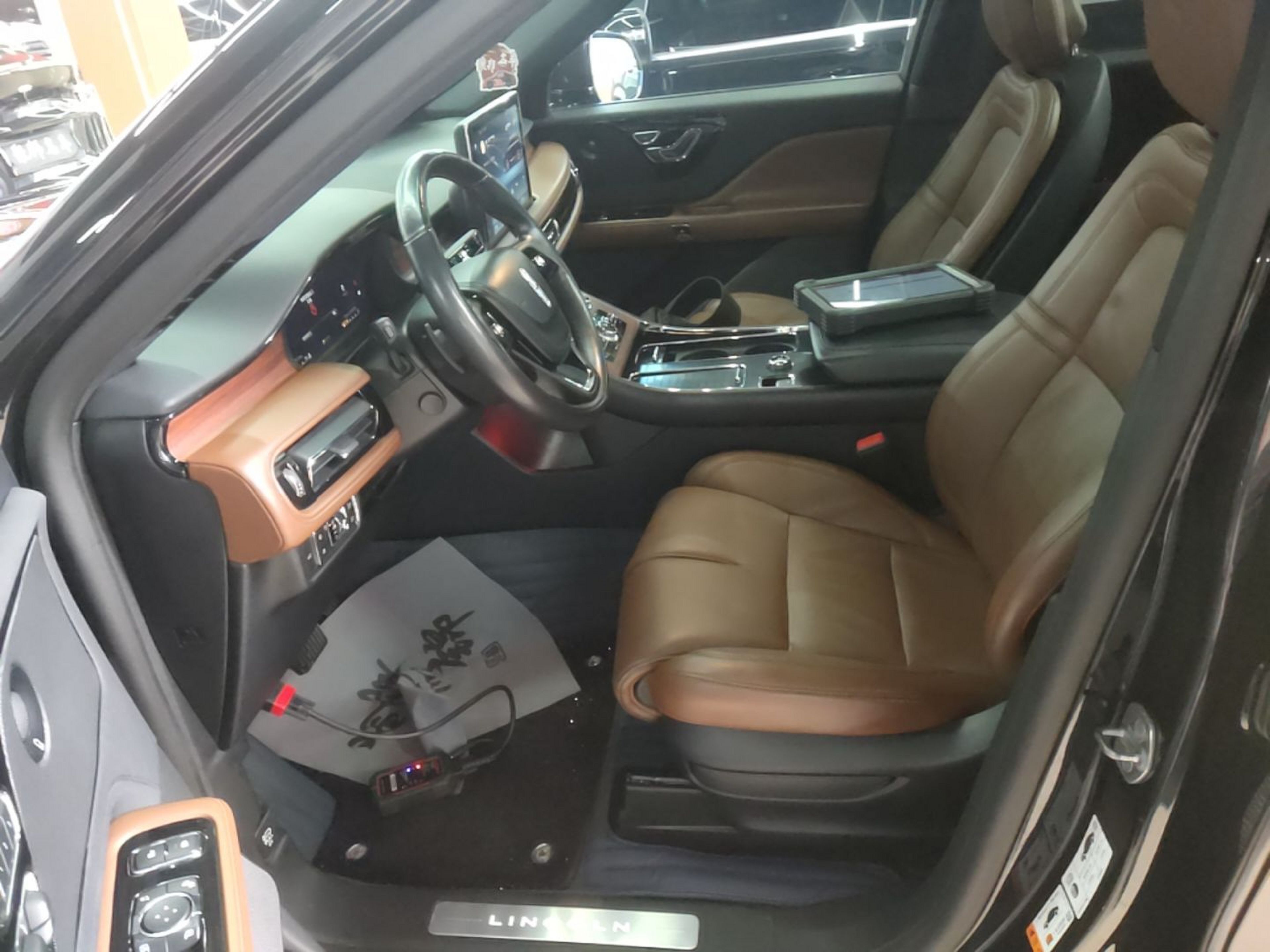 Interior delantero