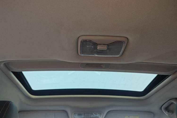 Used Changan CS35 2016 1.6L Automatic Luxury Model China IV Standard