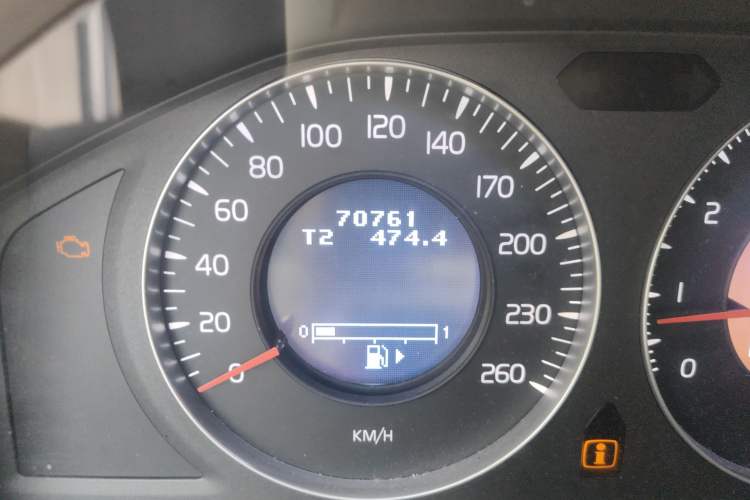 Used Volvo S80L 2011 2.0T Zhiya Edition
