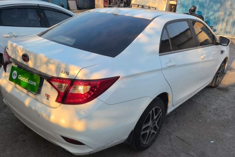 Used BYD G5 2014 1.5TID Automatic Prestige Model
