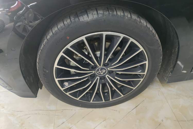 Used BYD Han 2025 DM-i Intelligent Driving Edition 125KM LiDAR Flagship Model