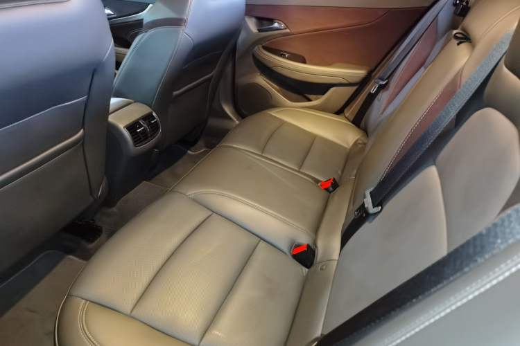 Used Chevrolet Malibu 2017 1.5T Automatic Luxury Edition
