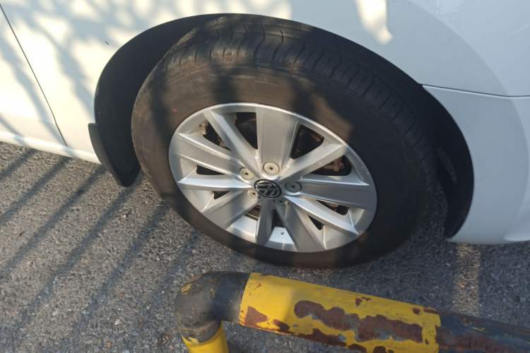 Used Volkswagen Jetta 2015 1.6L Manual Comfort Model