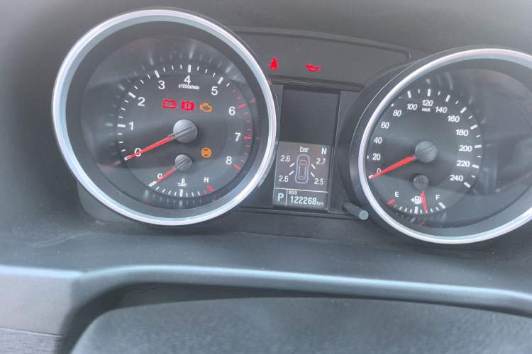 Used Haval M6 2018 Revised Version 1.5T DCT Two-Wheel Drive Elite Edition Instrument Cluster