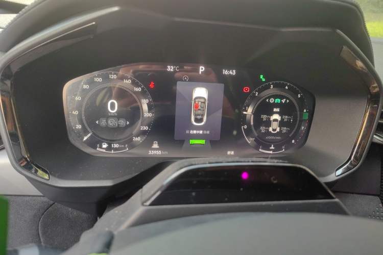 Used Lynk & Co 05 2023 05+ 2.0TD Four-Wheel Drive Exploration Edition