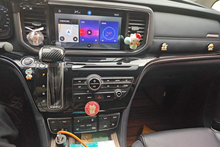 Used GAC Trumpchi M8 2020 390T Deluxe Edition Audio And AC Panel