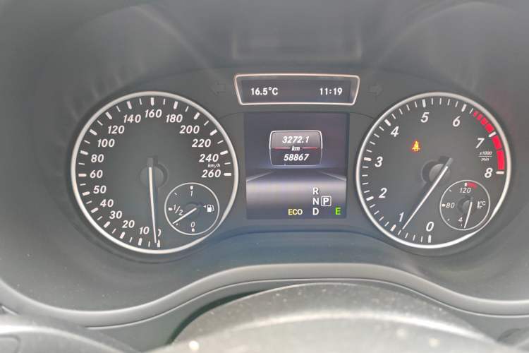 Used Mercedes-Benz B-Class 2012 B 200
