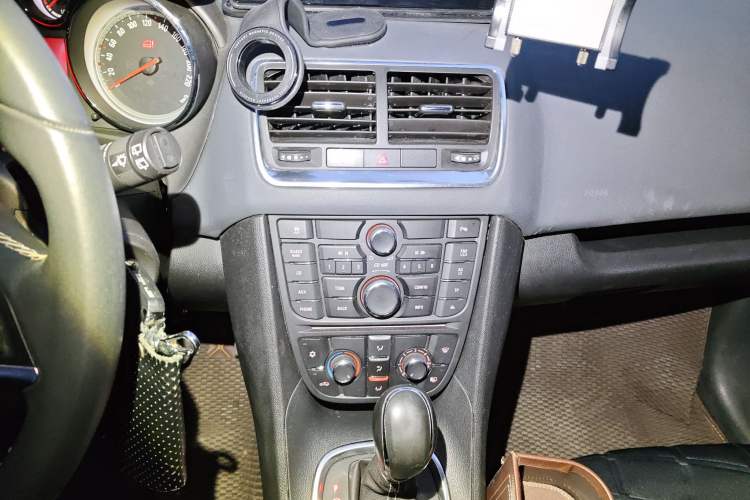 Used Opel Meriva 2013 1.4T Luxury Model
