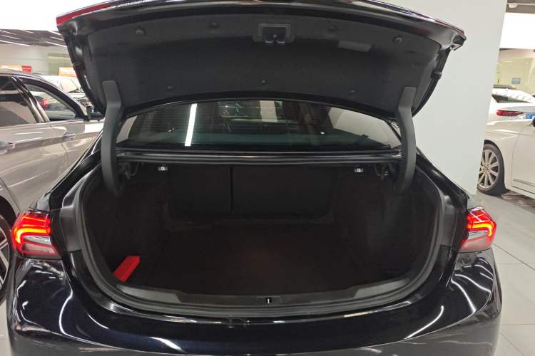 Used Buick LaCrosse 2022 652T Luxury Version