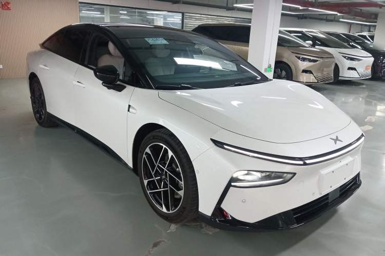 Used XPeng P7+ 2024 Long-Range Max Exterior 1