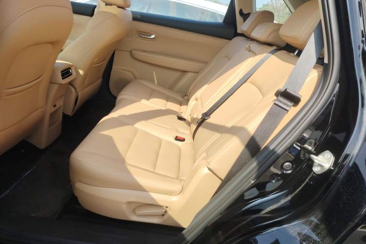 Used Landian E5 PLUS 2026 Model, 165km Long-Range First-Adoption Edition, 7-seater