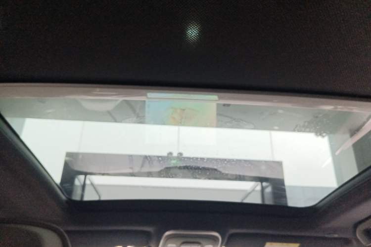 Used BYD Tang New Energy 2024 DM-i Glory Edition 112KM Flagship Model Headliner