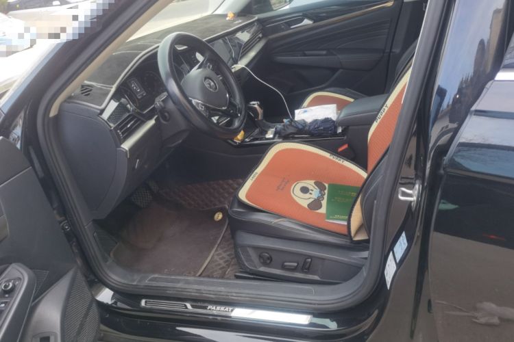 Used Volkswagen Passat 2020 330TSI Elite Edition China VI Left Front Seat