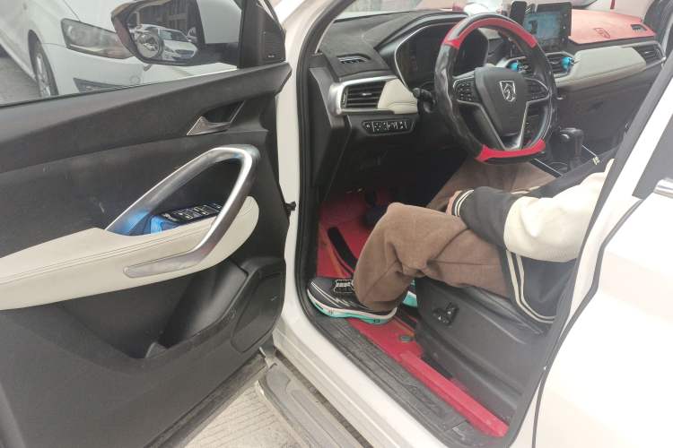 Used Baojun 530 2019 1.5T CVT Prestige Version National V
