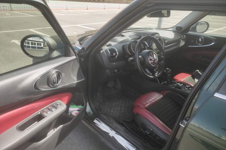 Used MINI Clubman 2016 Updated 1.5T COOPER Geek Edition