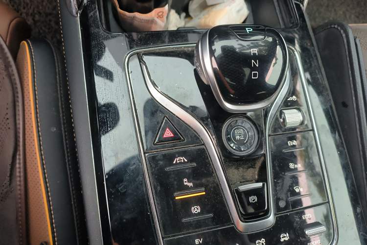 Used BYD Tang New Energy 2021 DM 2.0T Four-Wheel Drive High-Performance Flagship Model