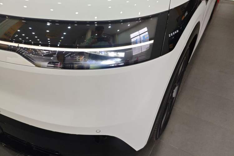 Used Zeekr MIX 2025 Long-Range Intelligent Driving Edition
