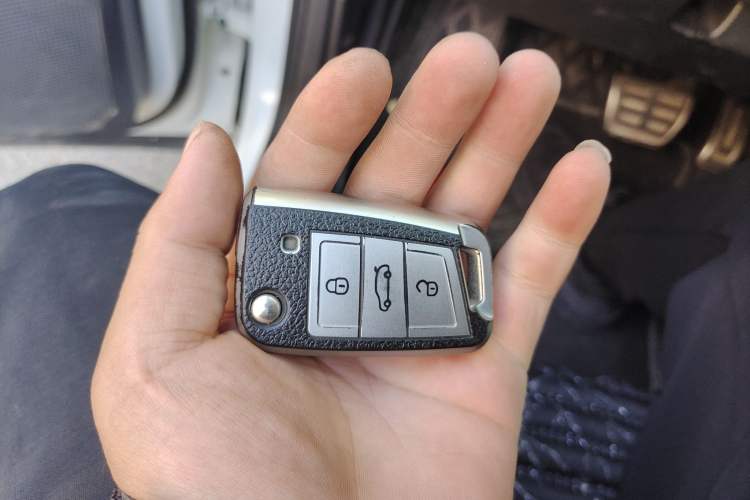 Used Volkswagen Tayron X 2020 330TSI Two-Wheel Drive Luxury Smart Connectivity Version Vehicle Key