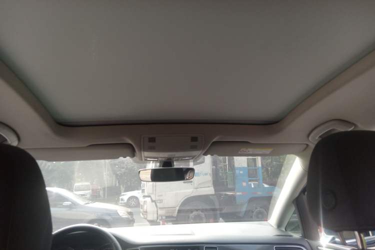 Used Volkswagen Golf Sportsvan 2018 280TSI Automatic Luxury Model Headliner